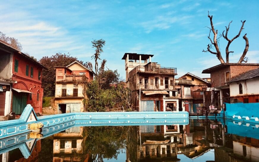 India’s 1st Heritage Village, Pragpur In Himachal Takes You Back In Time To Colonial Charm & A Bygone Era