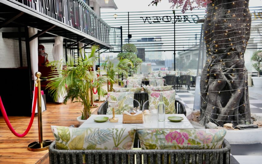 Best 10 Rooftop Restaurants in Noida for New Year Parties